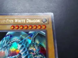 Yugioh - Blue-Eyes White Dragon JMP-001 Ultra Rare - Image 4