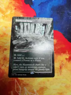 Hushwood Verge (Borderless) - Duskmourn: House of Horror - NM - Image 1