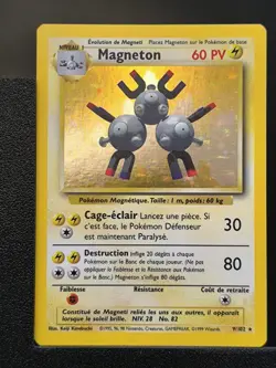 Carte Pokemon Magneton 9/102 Holo Unlimited Ed 2 Set De Base Wizards FRA - Image 2