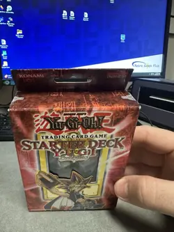 Yu-Gi-Oh Yugi Evolution Unlimited Starter Deck Factory Sealed 2004 - Image 2