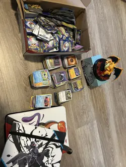 Pokemon Collection Card Set, two folders full of cards + Toy - Image 3