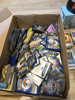 Pokemon Collection Card Set, two folders full of cards + Toy - Image 4