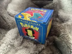 Pokemon Charizard 23k Gold Plated Trading Card & Pokeball Burger King BLUE BOX - Image 3