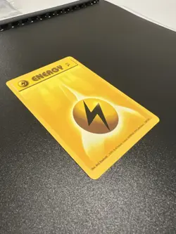 Lightning Energy 128/130 Base Set 2 2000 Pokemon Card Common NM - Image 3