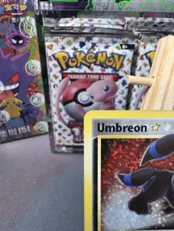 Pokemon Umbreon TCG Gold Star 17/17 Celebrations 25th Anniversary NM - Image 2
