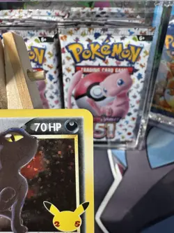 Pokemon Umbreon TCG Gold Star 17/17 Celebrations 25th Anniversary NM - Image 3