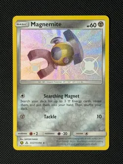 Magnemite SV27/SV94 Holo Pokemon Card Hidden Fates Baby Shiny - Image 1