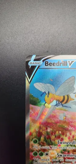 Beedrill v Alternate Full Art Holo Card 161/189 Swsh10: Astral Radiance - Image 3