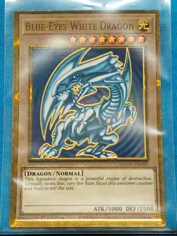 YuGiOh Cards - Blue-Eyes White Dragon - MAGO-EN001 **Near Mint** **MISPRINTED!** - Image 1