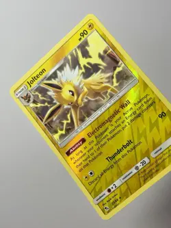 Jolteon 23/68 (NM) Reverse Holo Sun & Moon: Hidden Fates 2019 Pokemon Card - Image 3