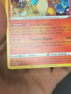 CARTE POKEMON DRACAUFEU 025/185 FR HOLO MOSAIQUE EB VOLTAGE ECLATANT - NM/M - Image 4