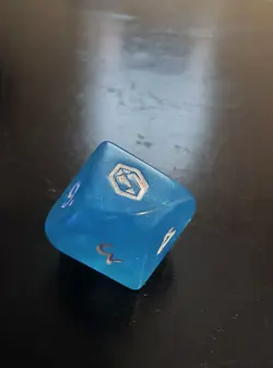 MTG FINAL FANTASY: Prerelease Blue Crystal D10 Die Magic the Gathering - Image 1