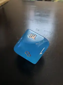 MTG FINAL FANTASY: Prerelease Blue Crystal D10 Die Magic the Gathering - Image 2