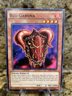 Red Gardna TDIL-EN015 Yu-Gi-Oh! 1st Edition. - Image 1