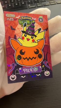 Pikachu #6 - Circle Holo - Collectoons Halloween 2025 - Pokemon Card - Image 2