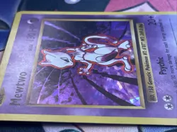 Cracked Ice Holo Mewtwo 51/108 - Pokemon Evolutions Card - MP - Image 5