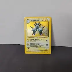 Magneton Base Set Holo Unlimited Rare Card 9/102 LP-MP Condition Pokemon Tcg - Image 1