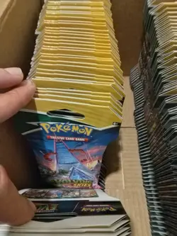 QTY 100 Pokemon Evolving Skies Sleeved Booster Packs Random Pack Art - Image 4