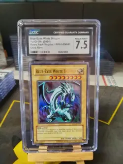 CGC 7.5 2024 Yugioh Retro Pack Blue Eyes White Dragon RP01-EN001 ULTRA - Image 1