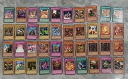 Yu-Gi-Oh! Rare Bulk Lot of 328 Cards plus 2 Binders - 1996+ - Image 5