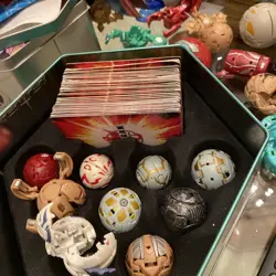 Bakugan lot 25 Battle Brawlers Figures 57 Cards 33 Are METAL & Tin Box - Image 3