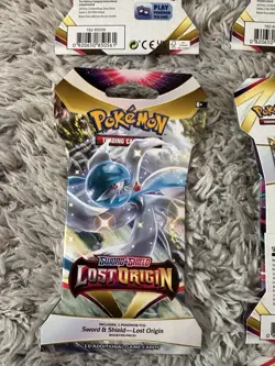 Pokemon TCG: Sword & Shield-Lost Origin Sleeved Booster Pack X 12-Pokemon Centre - Image 5