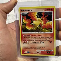 Pokemon Moltres 10/100 Majestic Dawn Holo Pokemon LP/NM 2008 SWIRL Rare Card TCG - Image 1