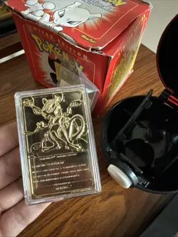 Pokemon Mewtwo 23K Gold-Plated Trading Card 1999 Vintage Poke Ball BurgerKing - Image 3
