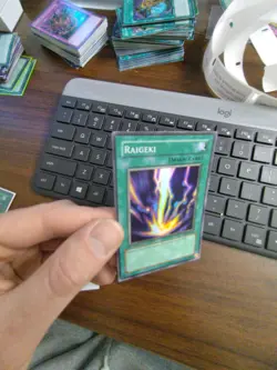 Raigeki - Super Rare 1st Edition LOB-E042 - YuGiOh LP - Image 3