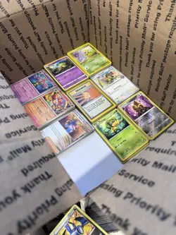 🔥 17lbs 4200+ UNSEARCHED Pokemon Bulk Lot! Some Holos & Vintage Cards LP/NM ✨ - Image 3