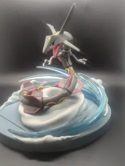 Pokemon Shiny Rayquaza Figure Hidden Fates Premium Card Holder One Owner - Image 2