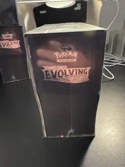 Pokemon TCG Sword & Shield Evolving Skies Elite Trainer Box - BRAND NEW & SEALED - Image 5