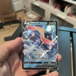 Pokemon Greninja v Fusion Strike Holo Ultra Rare Card 073/264 SWSH08 - Image 3