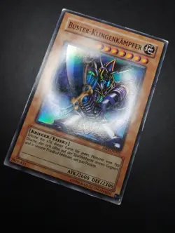 YUGIOH 2004 | BUSTER BLADER | DB1-DE095 | GERMAN | SUPER RARE | VERY GOOD - Image 3