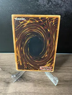 Yugioh Red Eyes Black Dragon SDJ-001 Ultra - Image 2
