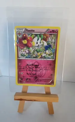Floette RC18/RC32 NM Radiant Collection Generations Holo Foil Pokemon Card - Image 1