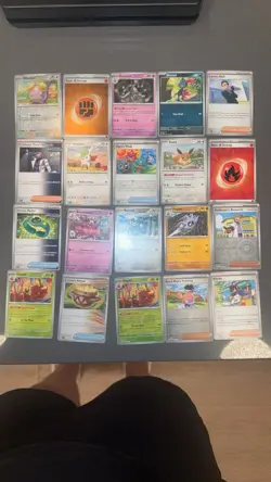 Pokemon TCG Trading Cards Collection 9 random cards - Image 3