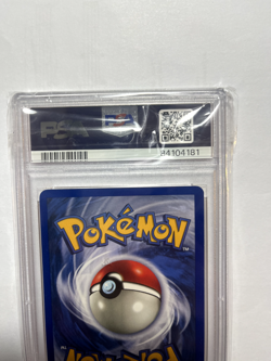 1999 Pokemon Jungle 1st Edition #16 Wigglytuff Holo PSA 8 - Image 2