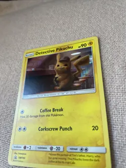 Pokemon TCG Detective Pikachu Detective Pikachu SM190 Promo - Image 4