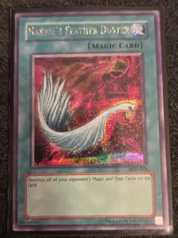 Yu-Gi-Oh! TCG Harpie's Feather Duster SDD-003 Unlimited NM Secret Rare - Image 1