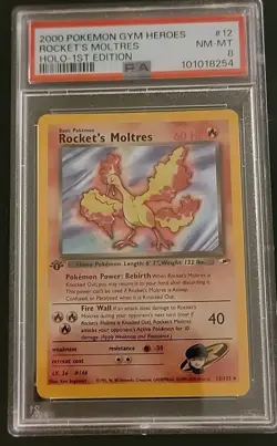 2000 POKEMON GYM HEROES HOLO-1ST ED #12 ROCKET'S MOLTRES PSA 8 - Image 1
