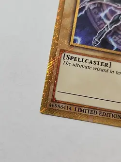 Yugioh - Dark Magician MVP1-ENGV3 Limited Edition Gold Secret Rare NM - Image 2