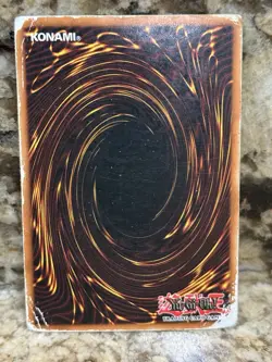Yugioh Red-Eyes Darkness Dragon SD1-EN001 Ultra Rare MP - Image 2
