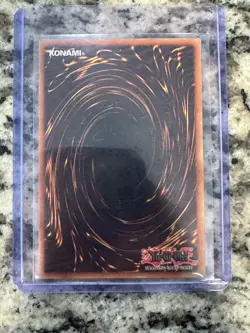 Yu-Gi-Oh! Celtic Guardian - LOB-007 - Super Rare Holo Card - Image 3