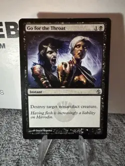 Magic Card - Go for the Throat Mirrodin Besieged Regular LP - Image 1