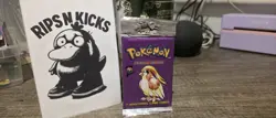 Pokemon 2000 Base Set 2 Booster Pack WOTC Vintage TCG Pidgeot Art Sealed Vintage - Image 1