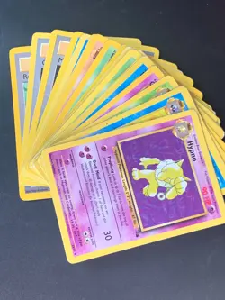 Fossil Bundle 18 x Pokemon Cards 1 x Rare No Duplicates WOTC - Image 1