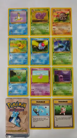 Wizards of the Coast Pokemon 1st Edition Fossil Booster Pack (Opened Lite) - Image 1