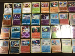 2022 Pokemon Lost Origin /196 - (32) Card Lot. Holo / Shine / Basic No Reserve - Image 1