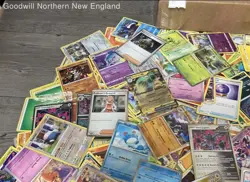 2.5LB Lot of Various Pokemon Cards CCG TCG Mixed Trading Cards - Image 2